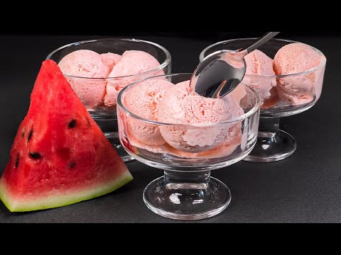 Italian homemade watermelon ice cream! Only 3 ingredients! SO DELICIOUS!