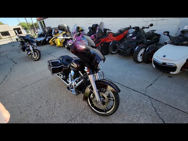 2014 Harley-Davidson® Street Glide® Special Motorcycle