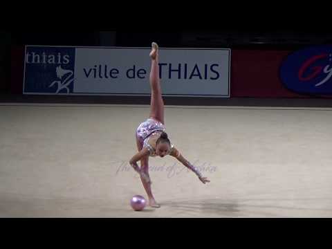 Yulia BRAVIKOVA (RUS) ball - 2017 Thiais EF