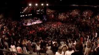 M Clan - Quédate a dormir (con Carlos Raya - Directo Price)