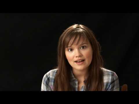 Emilia Schüle über Mila-Aufsager: FRECHE MÄDCHEN 2 Kinostart 5. August