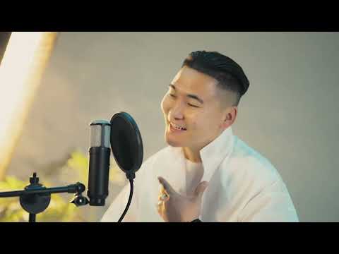 “Eejiigee neg bayrluulahsan” Otgon