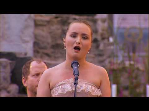 G. F. Händel, Lascia Chio pianga. Soprano; Julia Lezhneva