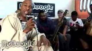 Fishbone &quot;Let Dem Ho&#39;s Fight&quot; in the Moboogie Loft 5-15-07