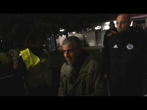 Schweizer Cup, Achtelfinals: Red Star - FC Zürich: Einlauf der Spieler