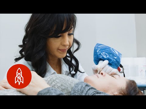 This Burn Victim Uses Scar Camouflage to Heal