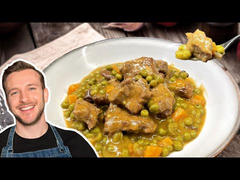 Beef SPEZZATINO with Peas soft and irresistible - Easy and tasty recipe