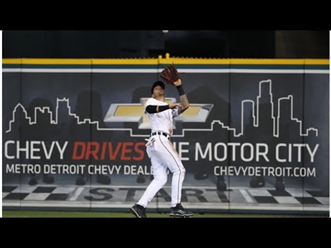 Twins score 4 in 4th, take opening game of Tigers' final homestand