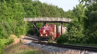 preview picture of video 'CP 8948 near Beeton (11JUL2012)'