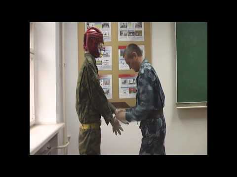 НАРУЧНИКИ одевание спереди применение