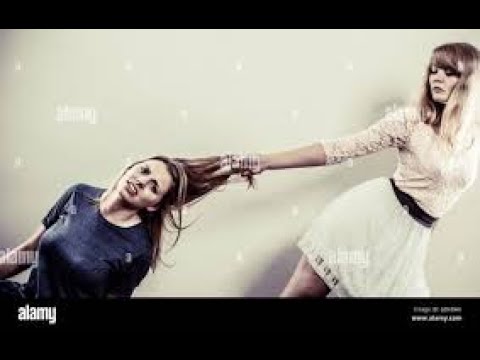 Nici versus Robyn ( Old Classic Catfight )