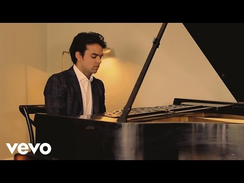 Nikisha Reyes - Broken (Live) ft. James Burrows