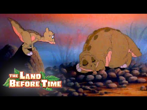 Littlefoot and Ducky meet Spike! | The Land Before Time