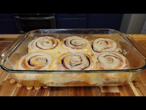 The BEST Easy Homemade Cinnamon Rolls! Cinnabon Recipe..Perfect for fall and the holidays