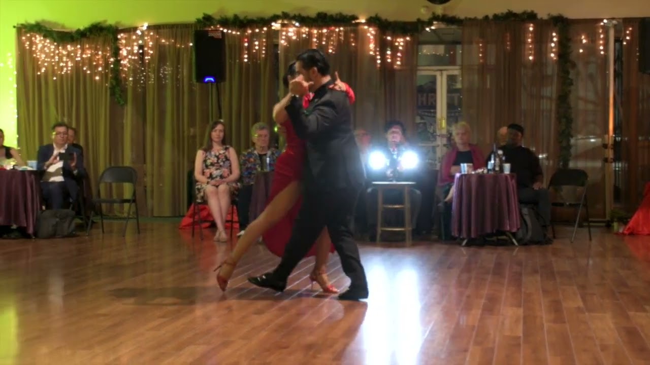 Sandra Martinez and Santiago Sarabia at Milonga Gavito 1/3