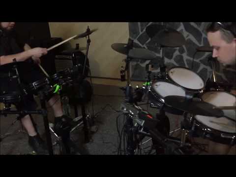 Bitwa na elektryki Alesis Nitro Mesh Kit vs Black Hawk HXDIII