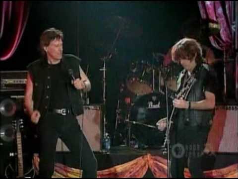 Steppenwolf - Born To Be Wild (Live 2006)