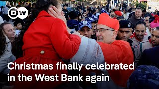 Christians celebrate Christmas in Bethlehem for first time in two years | DW News