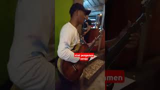 Download lagu hendra yg fyp di tiktok pengamen bandung #pengamenbersuaraemas mp3