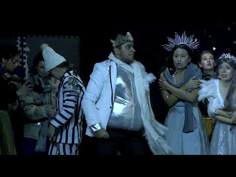 Estivales de Puisaye 2019 - Offenbach - Le voyage dans la Lune : Il neige