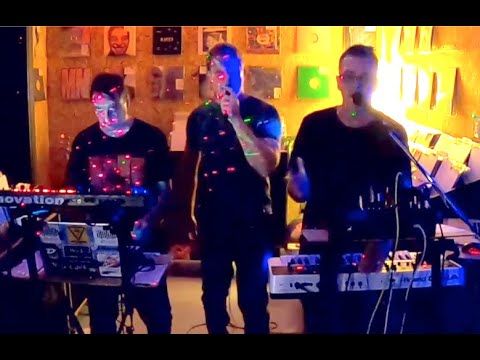 Bri & Si Ft.  GregO - Binary - Live At echo&bounce / The Quivr - 13 February 2021