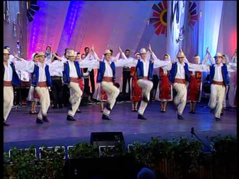 Dans din Dobrogea cu Ansamblul Folcloric Profesionist  ,, Cindrelul-Junii Sibiului''