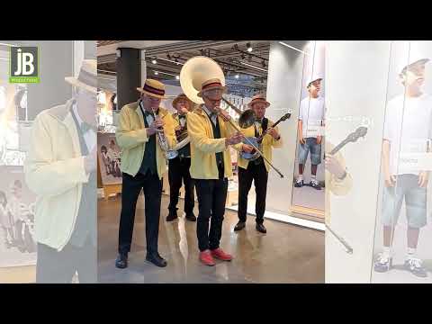 De Swinging Jazzband boeken of inhuren? | Paaseditie en Voorjaar