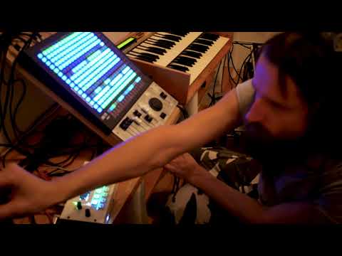 the TriggerMatrix & the LoopA (live Hardware D&B/Breaks)