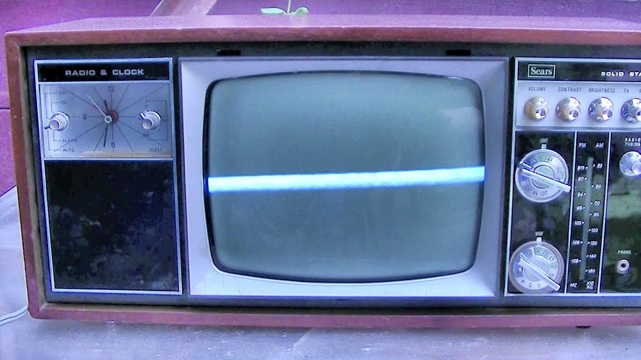 Restoring a 1969 Sears AM FM TV Clock Combo for New Year's Eve | Galaxy.ai