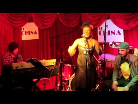 Indy Eka au China 11 03 11