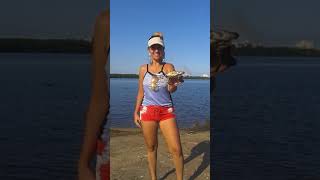 Karlla Naynna = Mais Brava kê Siri na Lata ..