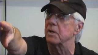 Wayne Jackson speaks to Lee Hazlewood