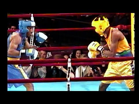 2002 Championship Boxing : Andrew Barrow / Jameson Bostic : 152 lb. 3 rounds