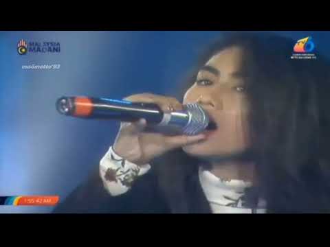 ELLA - BERLAYAR TAK BERTEPIAN (SEPI SEKUNTUM MAWAR MERAH) LIVE