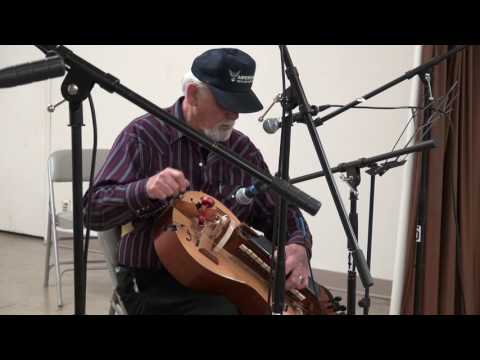 2017-04-09 Paul Lyle playing the  Hurdy Gurdy - St Annes Reel