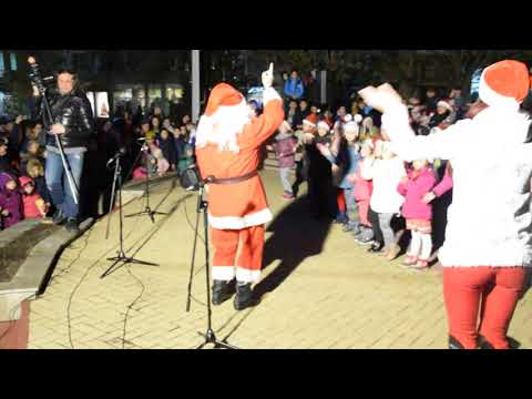 ДЯДО КОЛЕДА ПРИ ДЕЦАТА НА АЙТОС