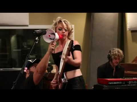 Samantha Fish -  Crow Jane