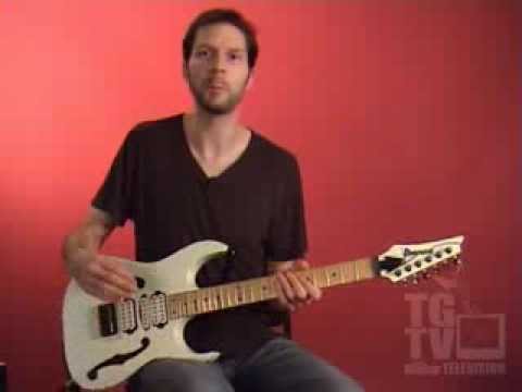 Paul Gilbert guest lesson pentatonics