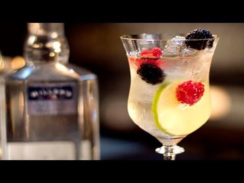 Sangria Blanc - Raising the Bar with Jamie Boudreau - Small Screen