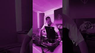 Download lagu Titanium ❌ Sufriendo en Break Beat 🔥 #davidguetta #sia #breakbeat #titanium #edm #dj #djlife mp3