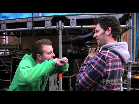 PixelTwist // PartyShakerz ft. Violinvasion @ Daydream Festival