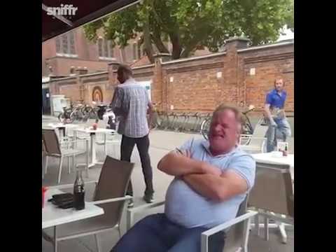 Drunk guys fighting in public (VERY FUNNY)