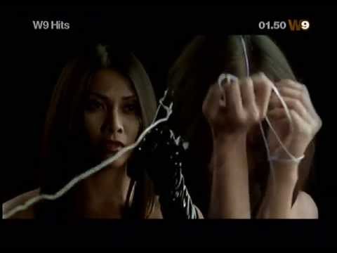 Anggun_GardeMoi206 BY INGRID