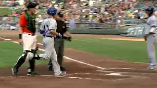 South Bend's Mineo homers to right