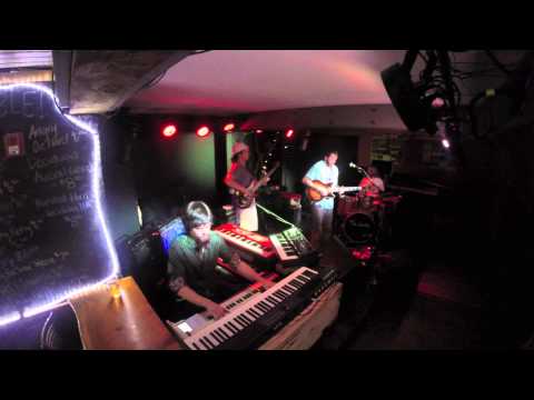 The Jauntee - Carry Me On - 8/8/2015