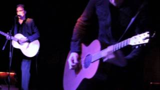 Sensual Thing ... THE 4 OF US Acoustic Show: Brendan Murphy & Declan Murphy