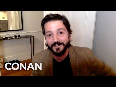 迭戈-盧納：對於很多墨西哥人來說，呆在家裡並不是一個選擇 - CONAN on TBS. (Diego Luna: Staying Home Isn’t An Option For A Lot Of Mexicans - CONAN on TBS)