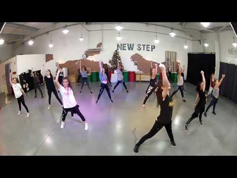 LYRICAL STREET - Lady Gaga "Million reasons"