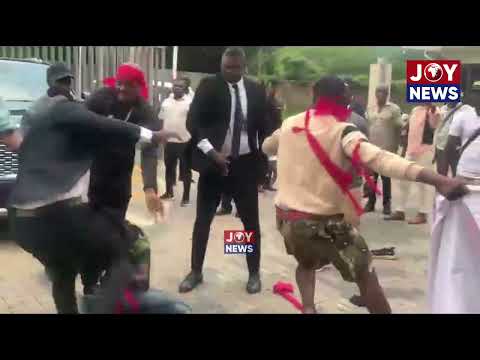 NPP NEC Meeting: Party members confront Afenyo-Markin with “KEN MUST GO” chants and block his car