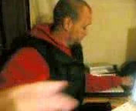 Numeri2 in studio... La schiena!